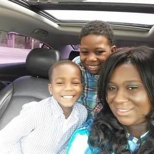 Meet your Posher, Cassandra